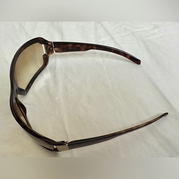 Gucci animal print sunglasses main image 4